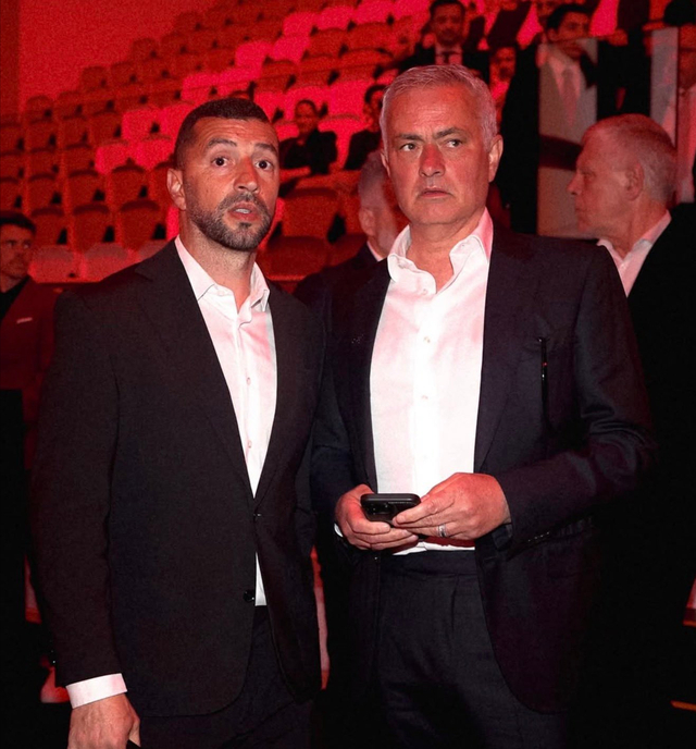 穆里尼奥坚守本菲卡拒绝沙特纽卡邀请