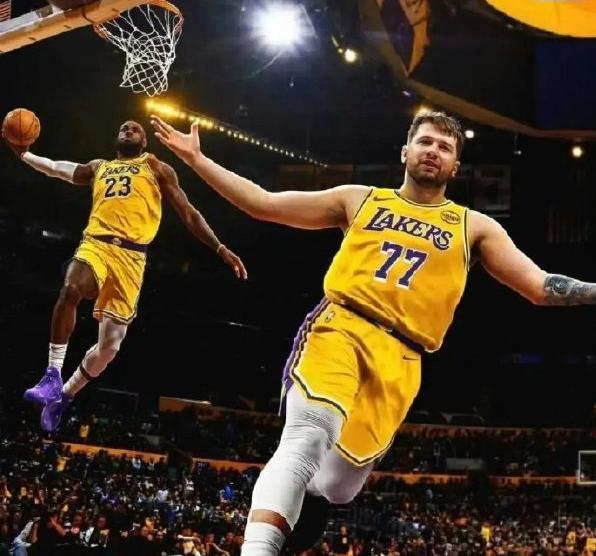 詹姆斯30分创历史纪录 湖人逆转火箭稳居西部第