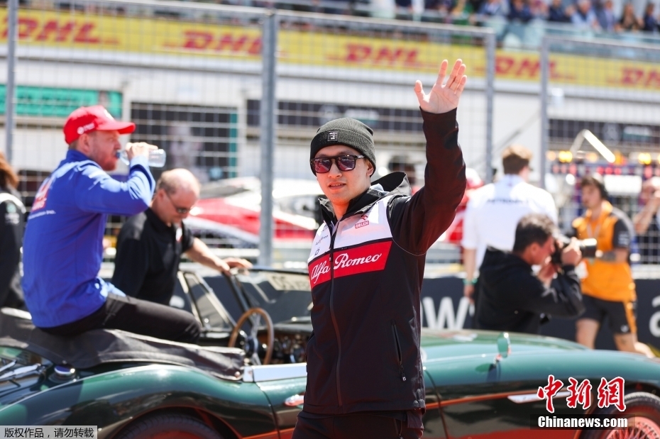 面对质疑，周冠宇续约后以稳健表现继续引领中